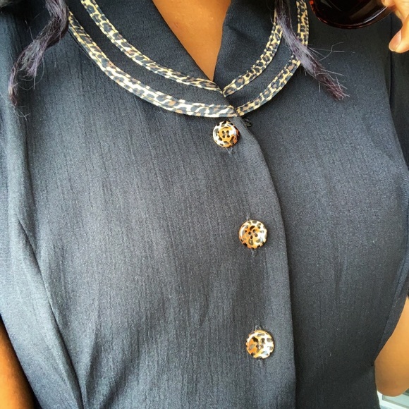 Vintage black dress with leopard - Picture 3 of 5